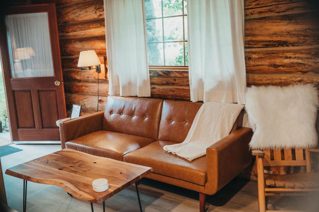 Wilder And Pine Riverside Cabins Stevenson エクステリア 写真