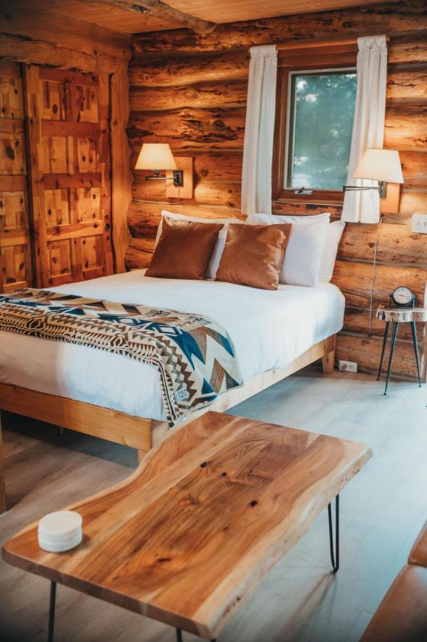 Wilder And Pine Riverside Cabins Stevenson エクステリア 写真